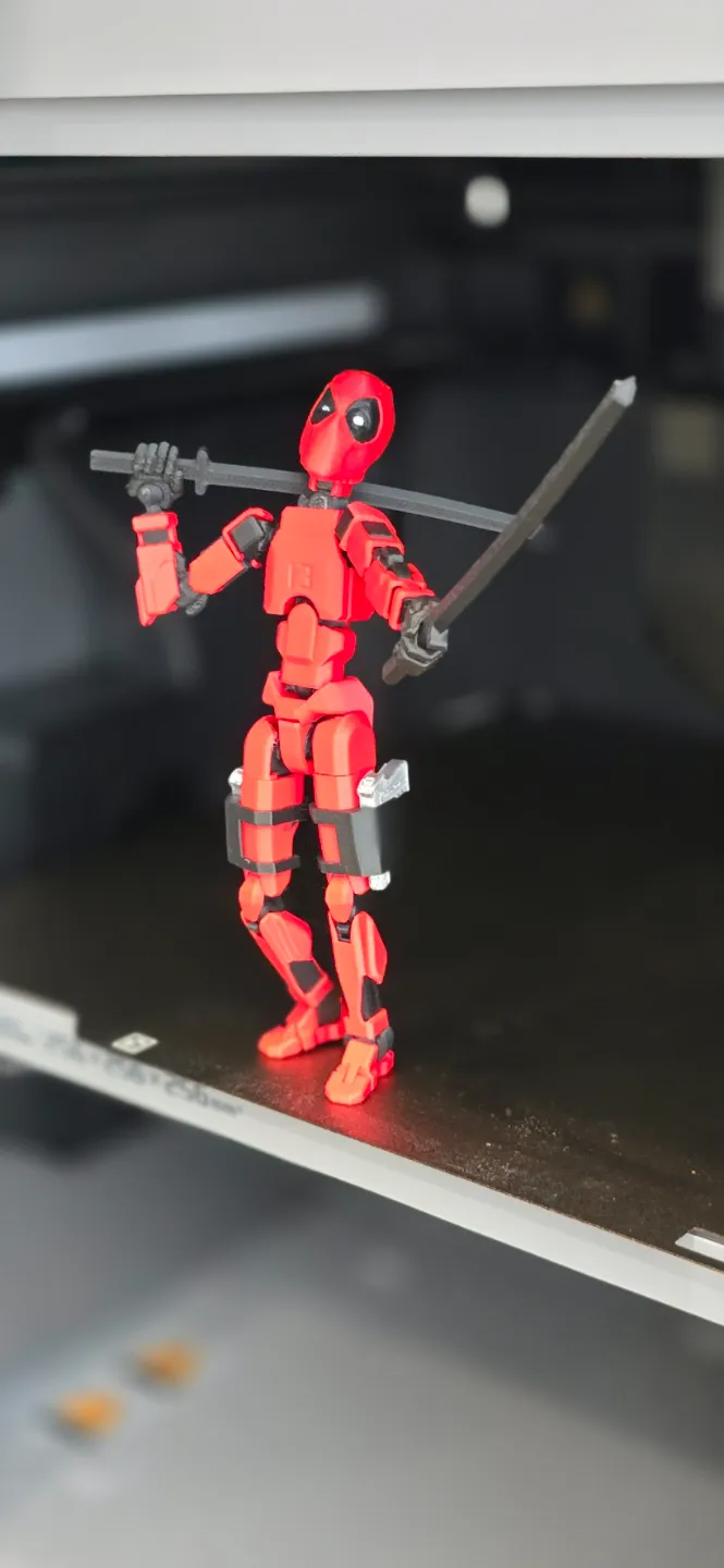 Mô Hình Deadpool Có Khớp Cử Động Linh Hoạt + Full Phụ Kiện