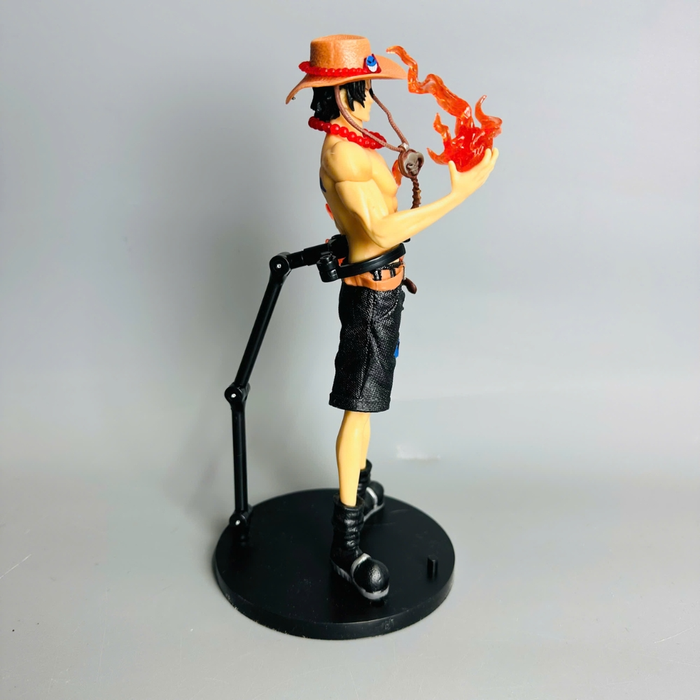 Mô Hình One Piece Ace Có Gậy Chống Lưng 21cm