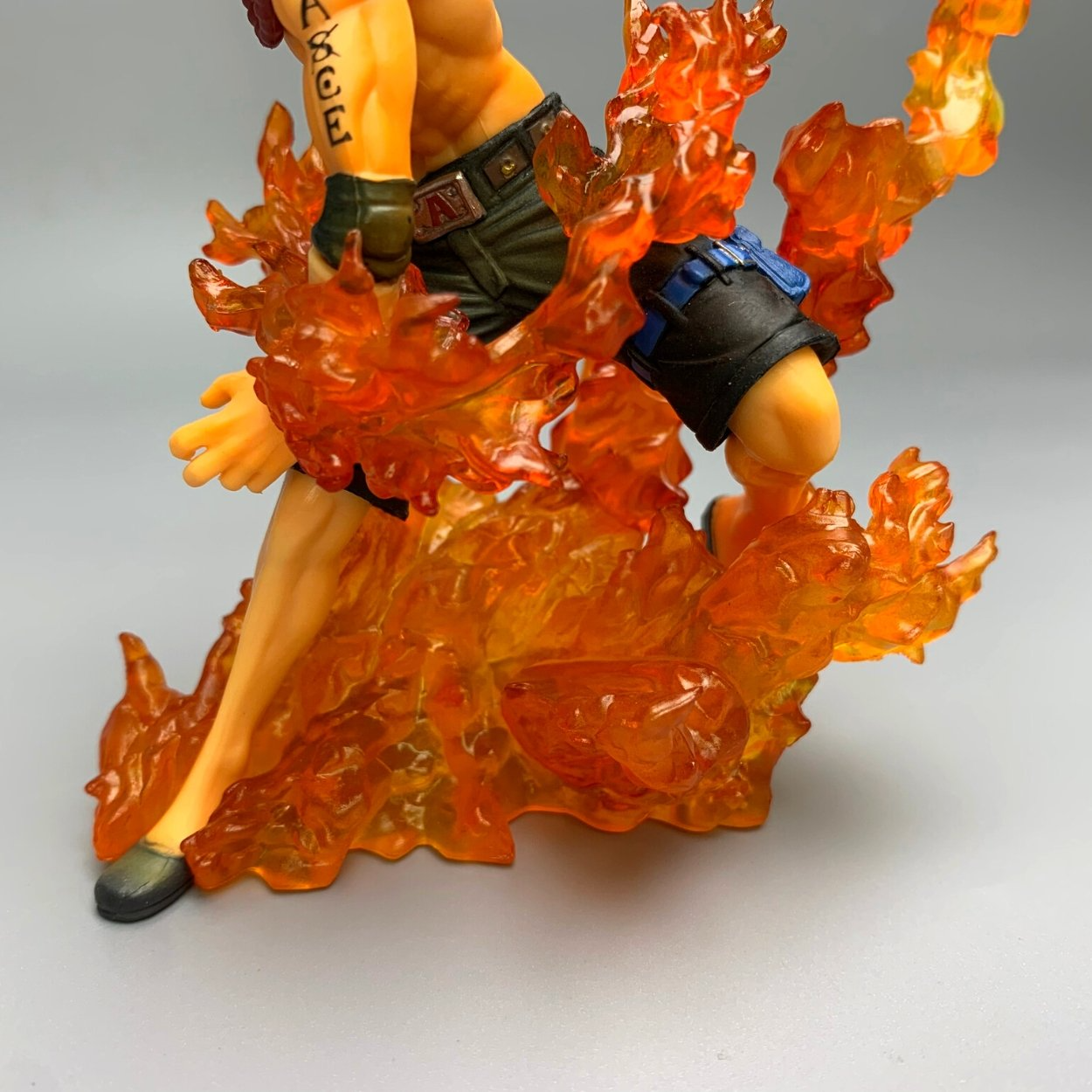 Mô Hình OnePiece Ace 14cm Chiến đấu trong bộ 2 Luffy vs Ace