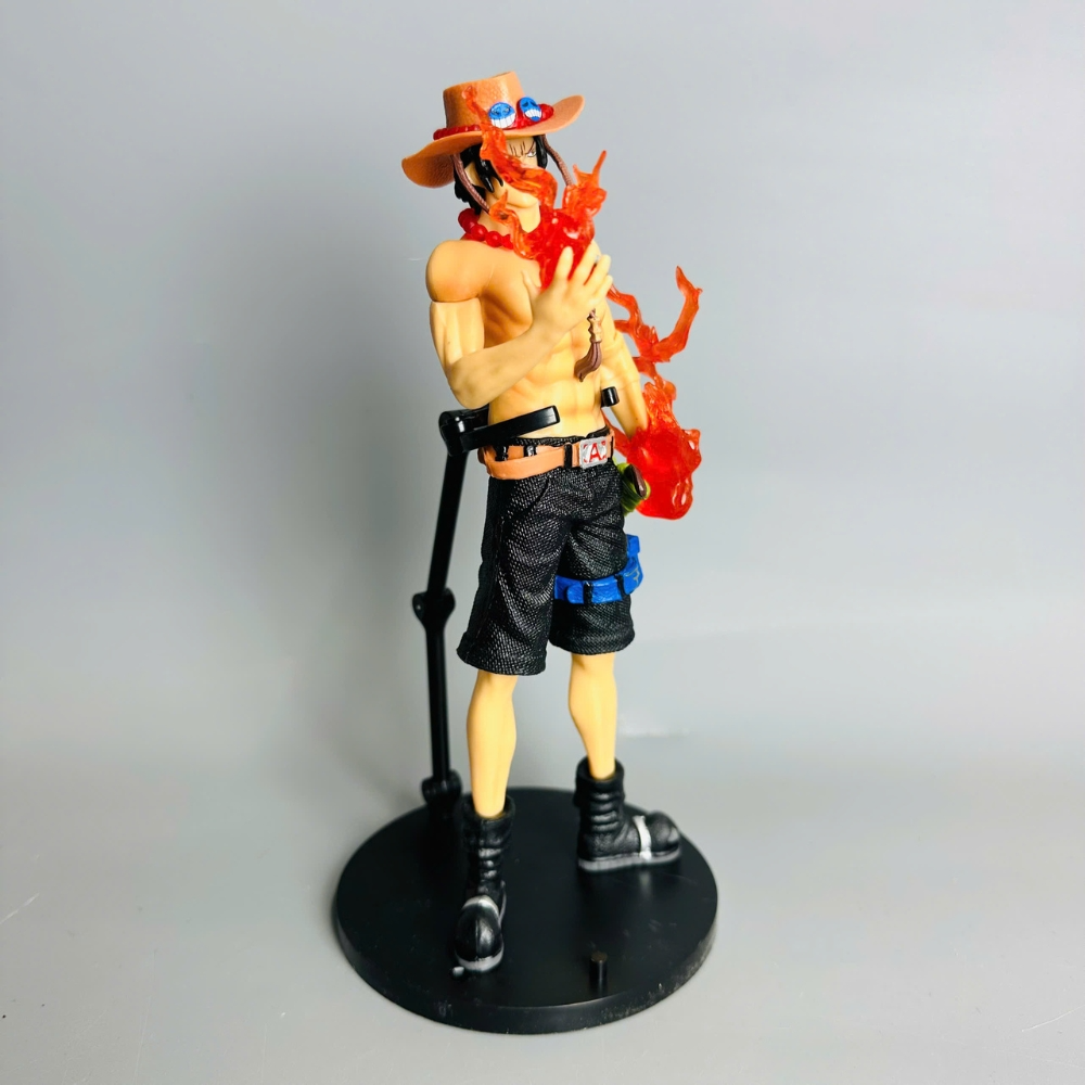 Mô Hình One Piece Ace Dáng Thẳng Có Gậy Chống Lưng 21cm