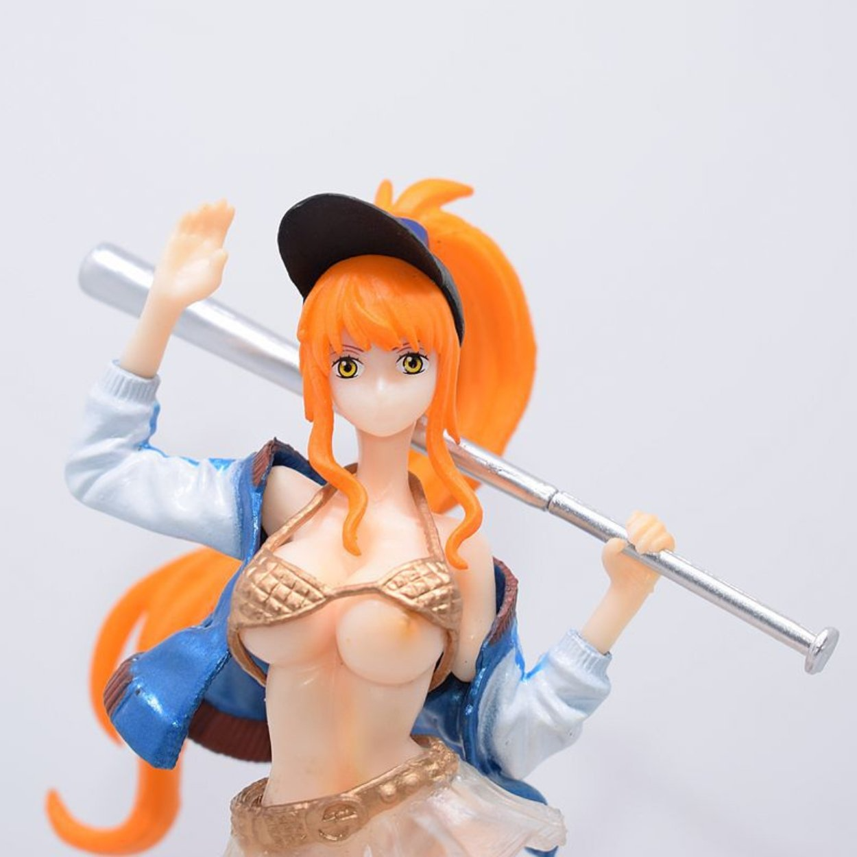 Mô Hình One Piece Nami Bóng chày - Cao 20cm