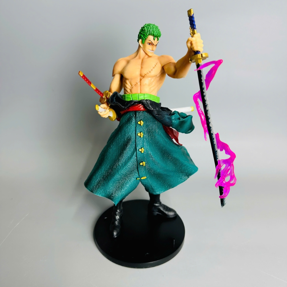 Mô Hình One Piece Zoro Cầm Kiếm cao 21cm