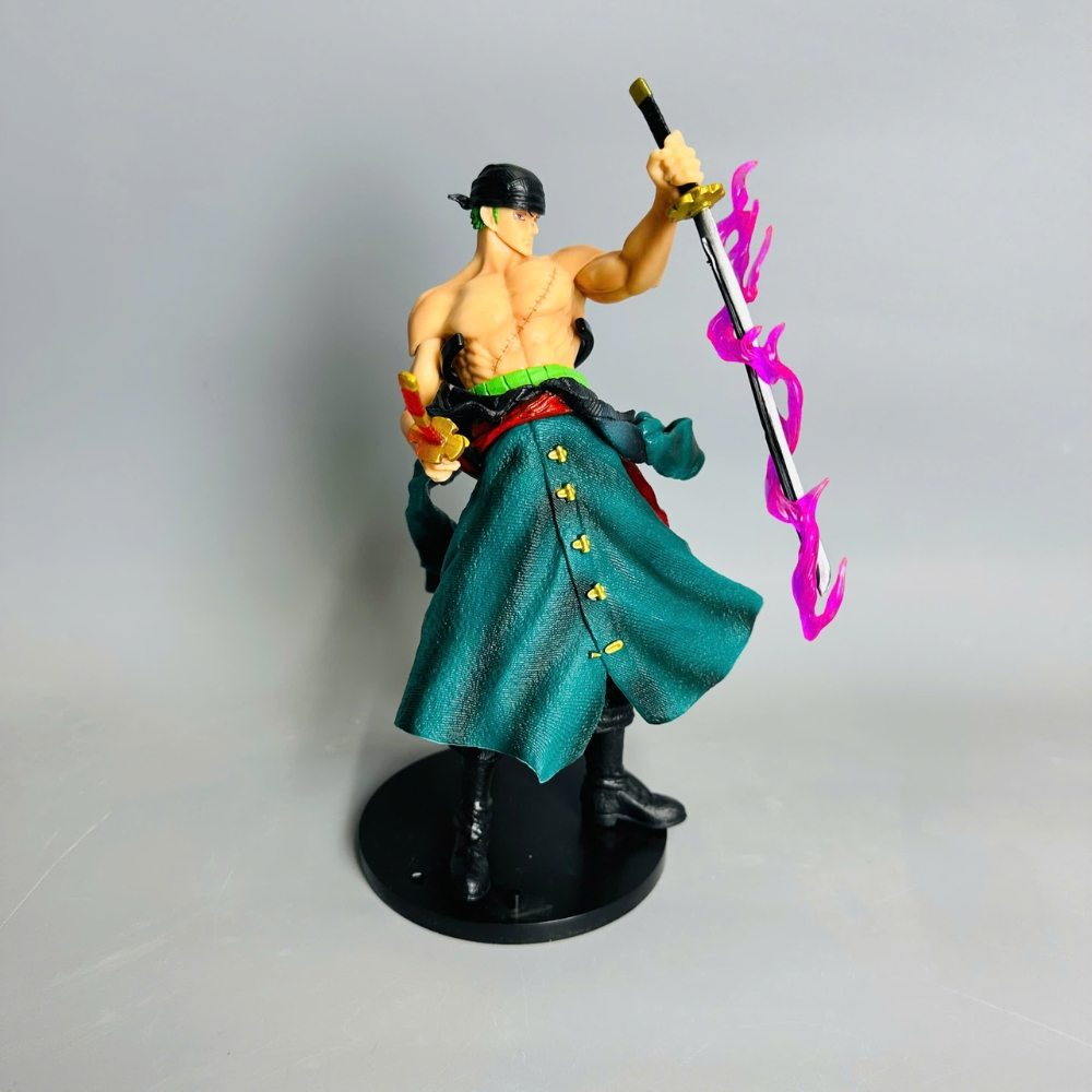 Mô Hình One Piece Zoro Đội Mũ cao 21cm